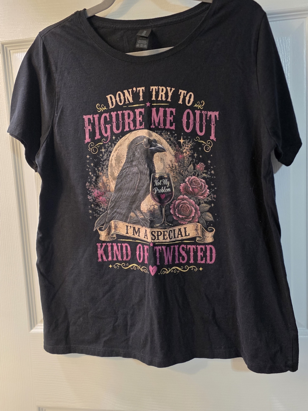 Gildan Black Graphic Tee Don't Try To Figure Me Out. I'm Kinda Twisted 1xl